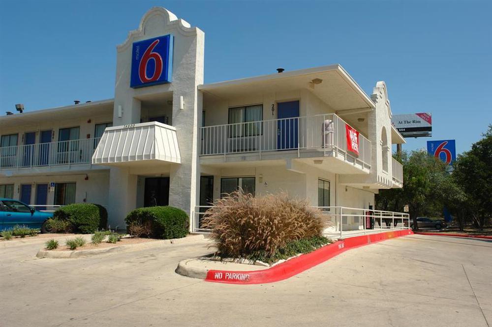 Motel 6 San Antonio, Tx Six Flags Fiesta Tx - La Cantera Area Exterior photo